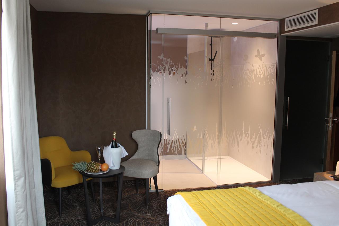 Hotel Restaurant L'Orchidee Ensisheim Luaran gambar